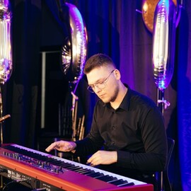 Display_thumb_img_2104