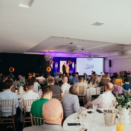 Display_thumb_img_2208